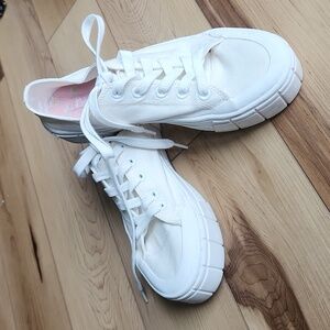 Mad Love Platform Sneakers White Cream Size 8